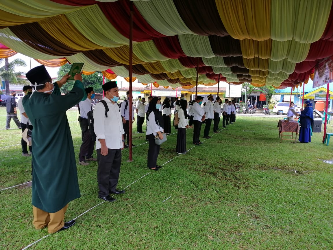 PELANTIKAN PPS PEMILIHAN WALIKOTA DAN WAKIL WALIKOTA MEDAN TAHUN 2020, SENIN/15 JUNI 2020